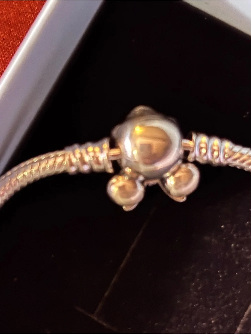 Silver Minnie Mouse Bow Charm Bracelet - Women's Jewelry size 7 1/2 NOT Pandora